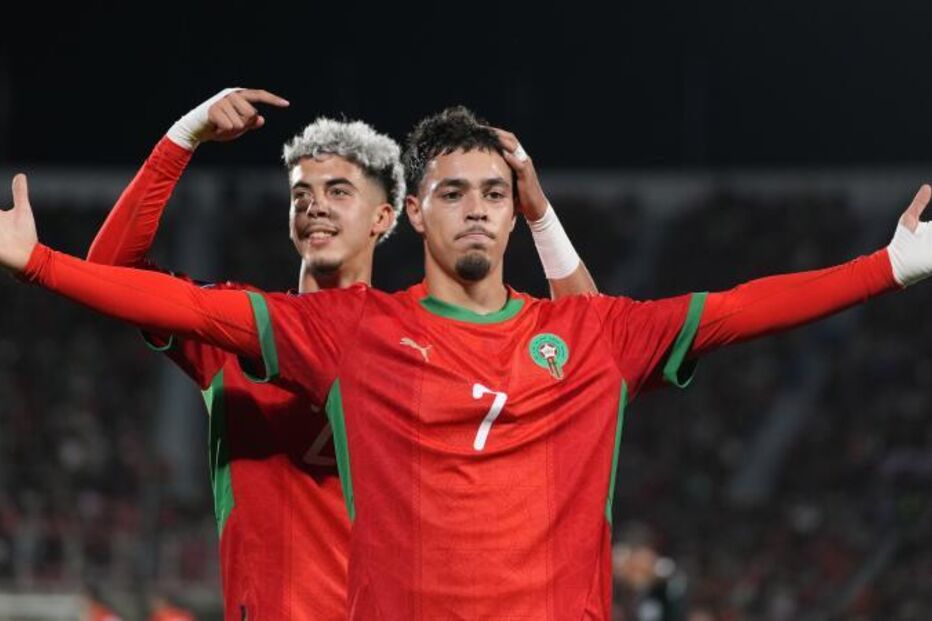 Othmane Maamma tem 20 anos e joga no Watford