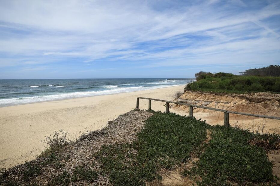 eposição de areias no trecho Ovar-Espinho, na praia de Maceda, em Ovar