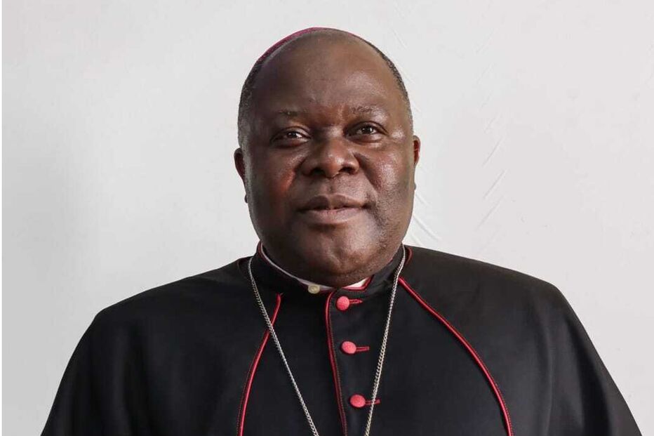  Osório Afonso, bispo de Quelimane no centro de Moçambique