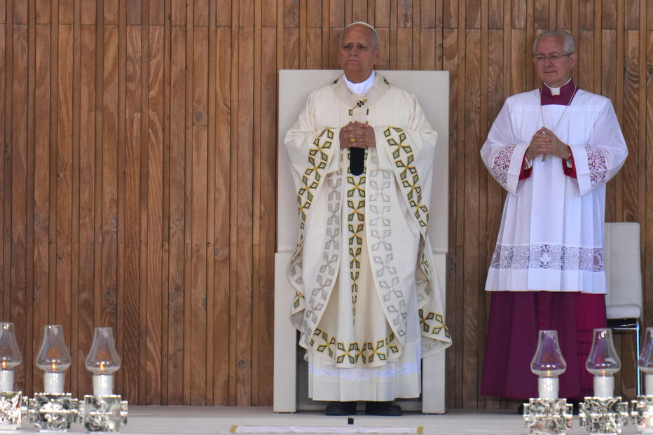 Mais de um milhão de pessoas assistem a missa celebrada por Leão XIV no centro de Madrid