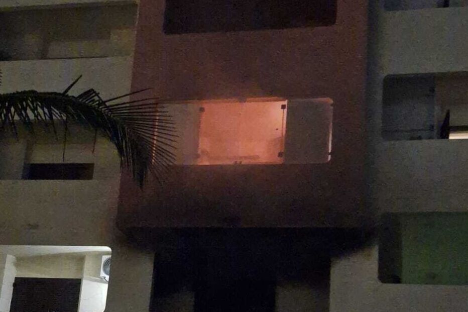 Morador temporariamente desalojado devido a incêndio em apartamento em Albufeira