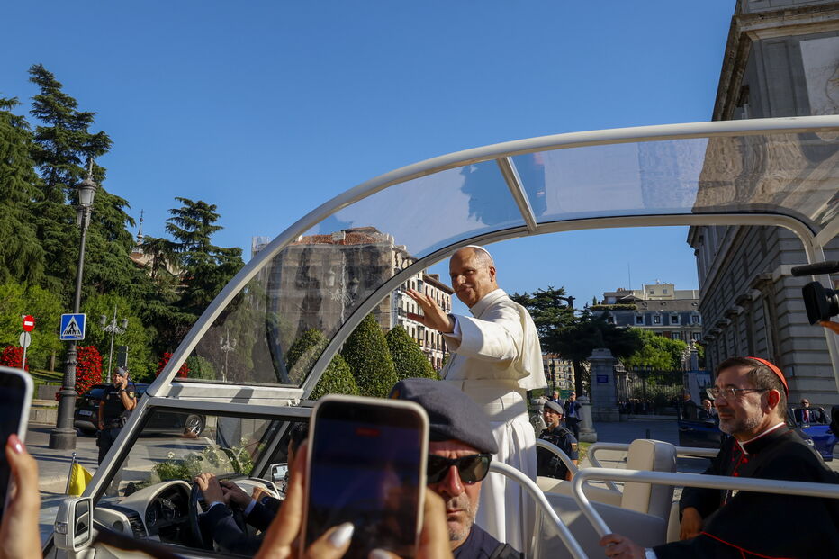 Papa Leão XIV chega à Catedral da Almudena, em Madrid, Espanha