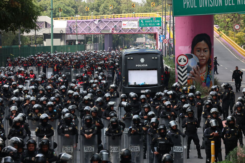 Manifestações e congestionamentos dominam Cidade do México no arranque do Mundial