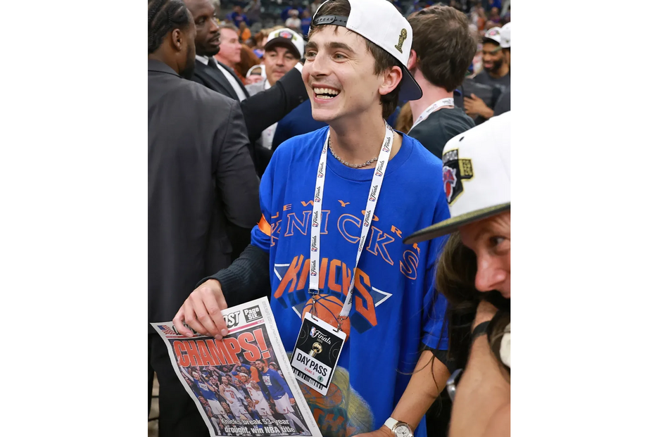 Timothée Chalamet na vitória dos Knicks
