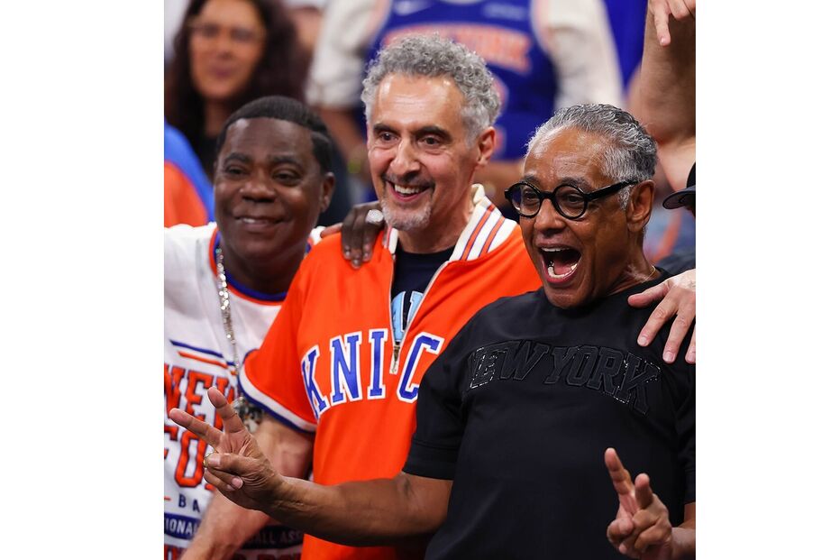 John Turturro, Tracy Morgan na vitória dos Knicks