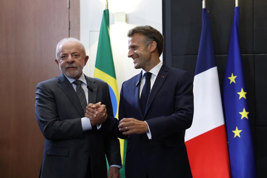 Lula e Macron discutiram defesa, soberania digital e cooperação entre Guiana Francesa e Amapá