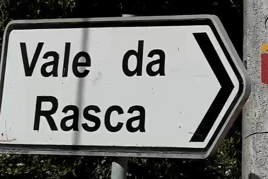 No Vale da Rasca viver junto ao mar deixou de ser sinónimo de liberdade 