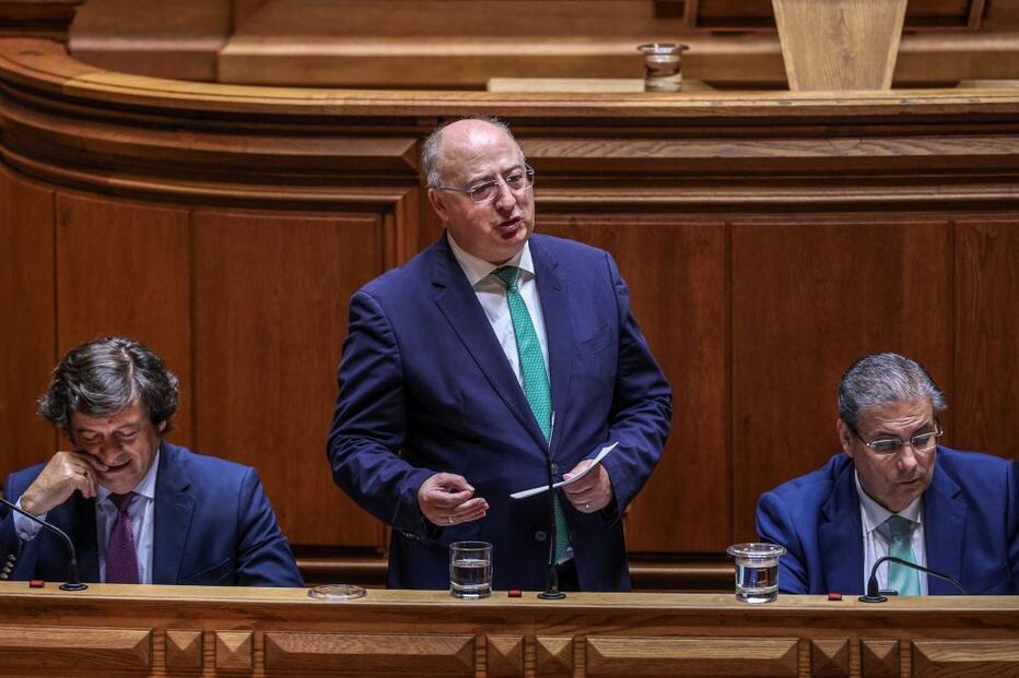 Ministro da Agricultura e Mar, José Manuel Fernandes, no debate setorial no Parlamento