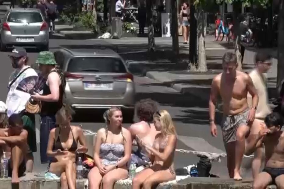 França enfrenta onda de calor com termómetros nos 40 graus até sexta-feira