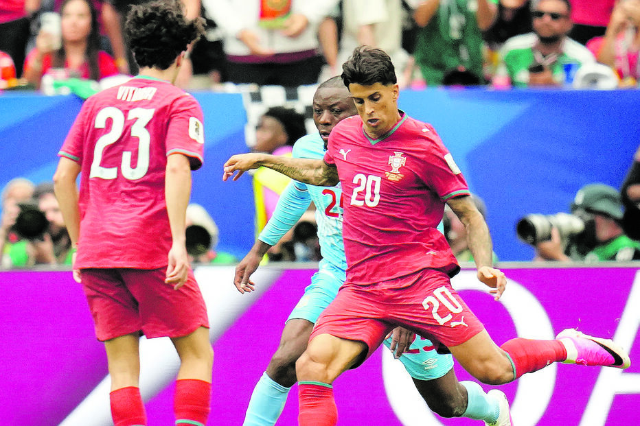 SIC transmitiu o primeiro jogo de Portugal no Mundial, frente ao Congo (1-1). Foi no dia 17, a partir de Houston, no Texas 