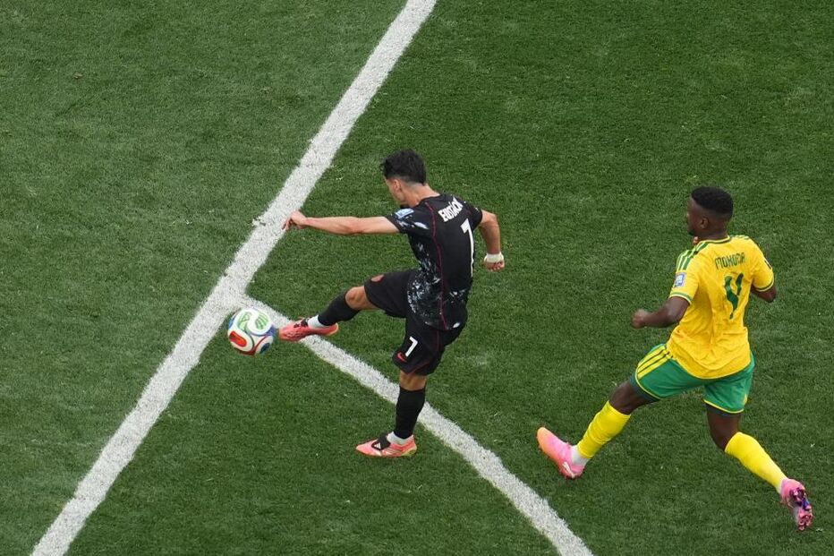 Portista Stephen Eustáquio apura Canadá para os oitavos de final do Mundial2026