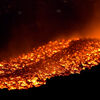 <![CDATA[ Erupção do vulcão Etna leva ao cancelamento de 130 voos na Sicília ]]>