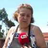 <![CDATA[ "Foi toda a noite": moradora diz que foram os populares a apagar as chamas e que fogo já estava extinto à chegada dos bombeiros ]]>