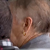 <![CDATA[ Idoso em lar ilegal não recebeu cuidados após ter dedo amputado. Pontos foram retirados com um corta unhas ]]>