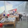<![CDATA[ O momento em que teto desaba num supermercado em New Jersey devido à chuva intensa ]]>