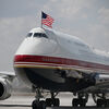 <![CDATA[ Trocou avião oferecido pelo Catar por um Air Force One antigo. Escolha de Trump está a gerar polémica ]]>