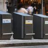 <![CDATA[ Homem resgatado após cair em contentor de lixo no Porto ]]>