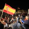 <![CDATA[ Milhares de pessoas celebram fronteira livre e sem vedação em Gibraltar ]]>