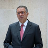 <![CDATA[ "O PR fala no momento certo e no local adequado": Seguro recusa falar sobre polémica com o ministro Luís Neves ]]>