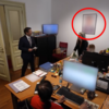 <![CDATA[ André Ventura apaga digitalmente fotos com o seu rosto penduradas nos gabinetes do Chega no Parlamento ]]>