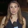 Horror em direto! Jornalista é surpreendida com barata no pescoço e a sua reação torna-se viral