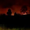 <![CDATA[ Casas em risco e IC5 cortado: incêndio em Alijó mobiliza mais de 400 operacionais ]]>