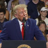 <![CDATA[ "Querem deixar os marxistas chegar ao poder": Trump atira-se a senador da Geórgia e aos "comunistas democratas" ]]>
