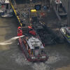 <![CDATA[ Barco da polícia choca contra ponte em Londres e lança agentes ao rio Tamisa ]]>