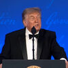 <![CDATA[ "Não podem ter uma arma nuclear": Trump diz que negociações com o Irão estão a correr "extremamente bem" ]]>