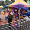 <![CDATA[ Três mortos e quatro feridos em tiroteio em festival gastronómico na cidade norte-americana de Seattle ]]>