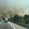 <![CDATA[ Incêndio em Aveiro corta Linha do Norte e A1 ]]>