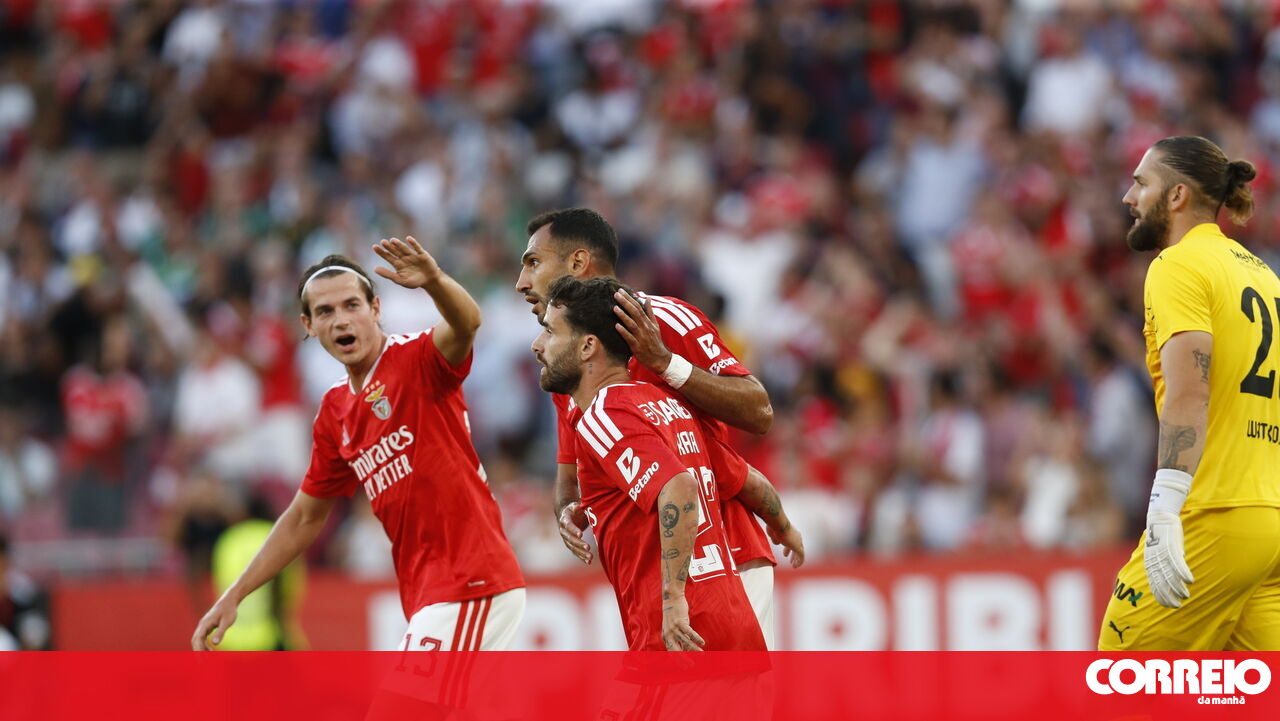 <![CDATA[ Benfica adia 3.ª jornada por causa da qualificação europeia ]]>