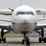 Boeing 737 desaparece na costa do Paquistão