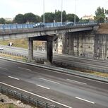 Dois jovens de 16 e 20 anos morrem após carro cair de viaduto em São Mamede de Infesta