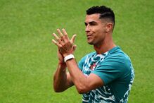 Ronaldo durante aquecimento antes do jogo Portugal-Croácia