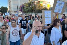 População desespera por água em Almada