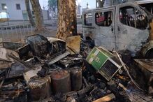 Fogo destruiu barraquinha e carrinha