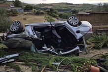 A imagem do acidente: despiste seguido de capotamento fatal para Manú, antigo jogador do Benfica