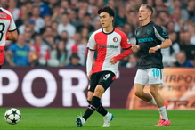 Feyenoord estica preço mas Hwang já não foge