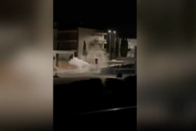 O momento em que assaltantes se colocam em fuga depois de fazerem explodir caixa multibanco em supermercado em Coimbra 