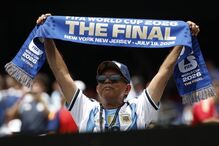 Espanha - Argentina: De La Fuente mantém 'onze', Scaloni muda três 'peças'