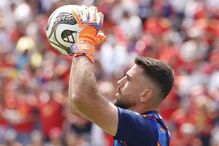 Espanha - Argentina: De La Fuente mantém 'onze', Scaloni muda três 'peças'