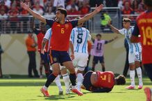Ferran Torres faz o primeiro golo da final