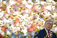 Trump entrega troféu à seleção espanhola 