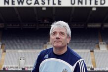 Kevin Keegan: ex-selecionador inglês e vencedor de Bolas de Ouro morre após batalha contra o cancro