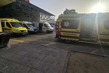 Ambulâncias retidas na Urgência de Faro