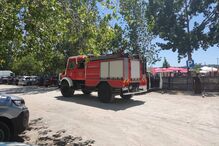 Viatura dos Bombeiros de Montemor-o-Velho na praia fluvial de Ereira