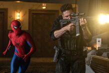 Homem-Aranha e Justiceiro entram em ação num filme que estreia nesta semana