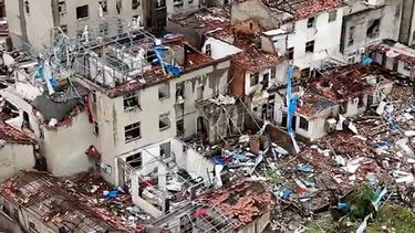 Imagens aéreas mostram destruição causada por tornado e tempestades na China