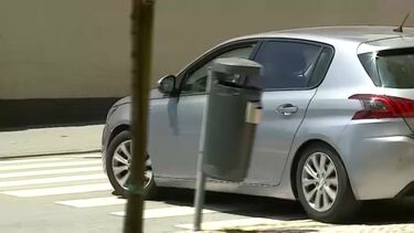 Jovem usa faca de cozinha para tentar matar marido que estava a dormir. Filho de quatro anos assistiu às agressões